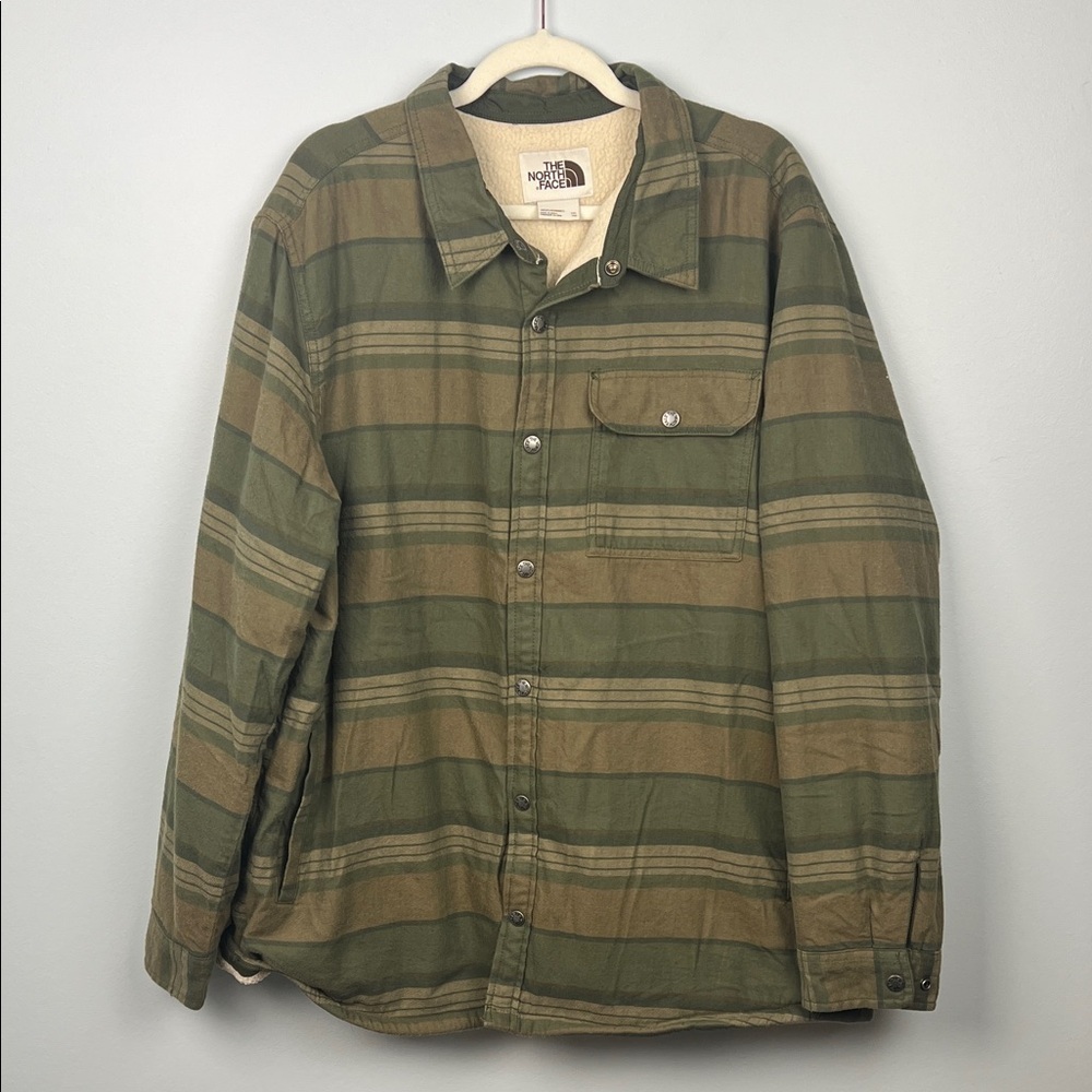 The North Face men’s XXL striped lined flannel snap front shacket/ jacket
